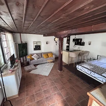 динова къща بيت للعطل *